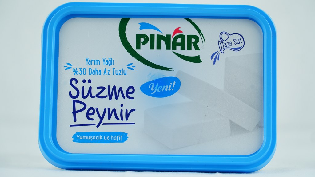 Pınar Süzme Peynir Az Yağlı Az Tuzlu 500 Gr.